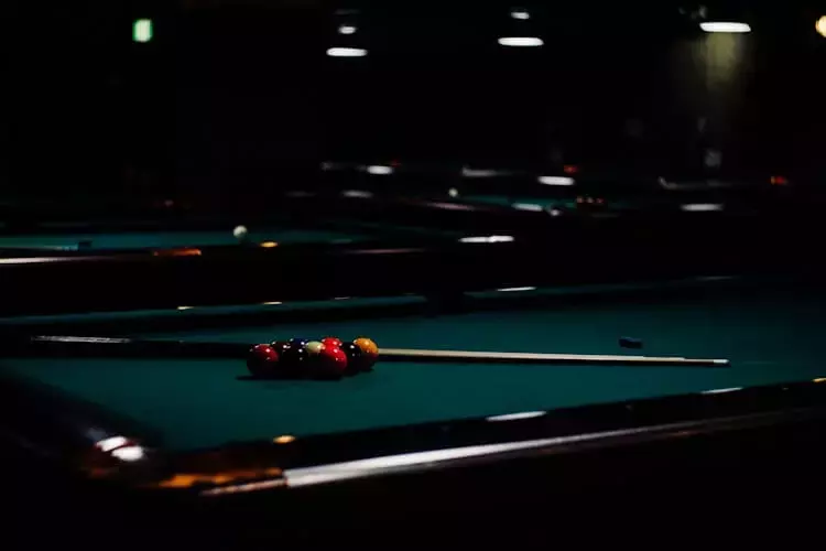 Die Welt der Spieltische: Von der Kunstgeschichte zur Heimdekoration