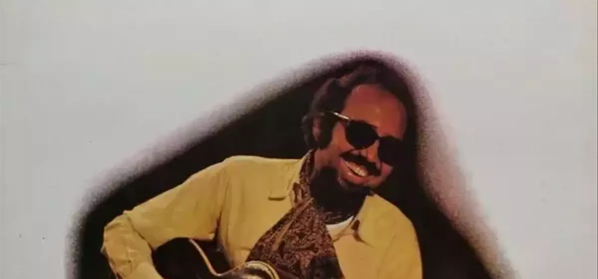 Barney Kessel: Eine zeitlose Jazz-Ikone und ihr "Swinging Easy!" Album