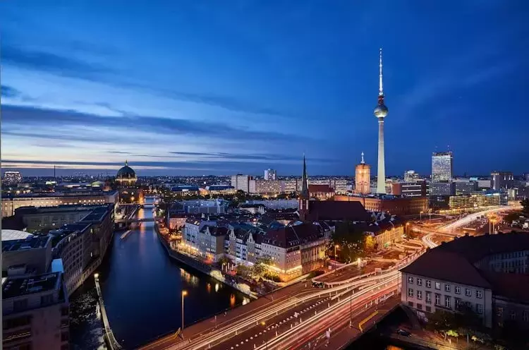 Berlins Kunstszene: Geschichte, Gegenwart und kreative Entfaltung