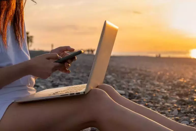 Nie mehr Roaming-Gebühren: So bleiben Ihre Urlaubsbilder weltweit online
