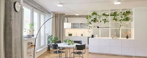 Wohnung ohne Wände: RDTH architekti definiert Raum neu