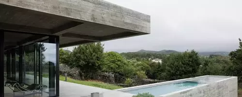Casa CR: Ein Meisterwerk der Architektur auf den Azoren