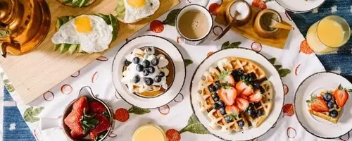 Münchens Beste Brunch-Lokale: Wo Design auf Gaumenfreuden trifft