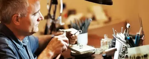 Münchens goldenes Handwerk: Eine Synthese aus Tradition und Moderne
