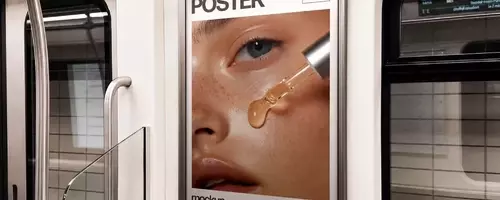 U-Bahn-Plakat-Mockup: Präsentation von Designarbeiten mit Pixelbuddha Studio