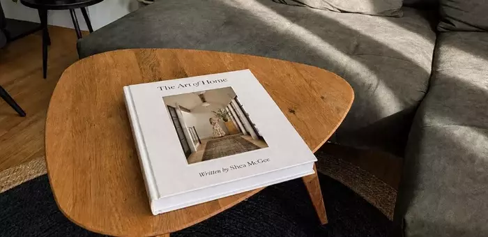 „Die Kunst des Hauses“ von Shea McGee: Eine Analyse des Designhandbuchs